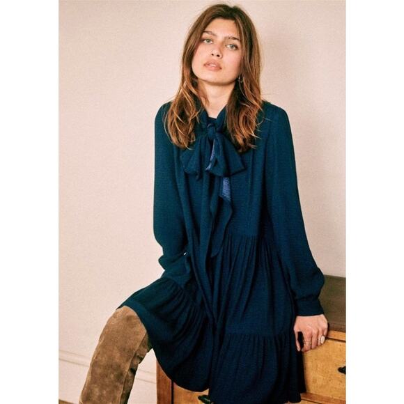 Sezane Dresses & Skirts - Sezane Selena Tie Neck Long Sleeve Navy Blue Tiered Dress